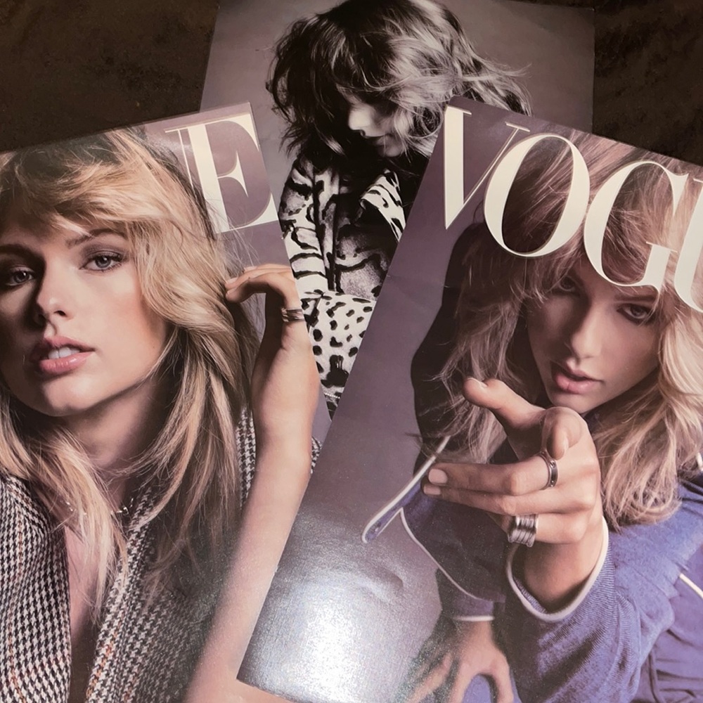 Taylor swift posters